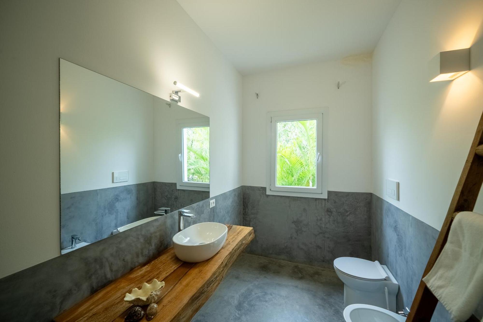 Oceanview Manzini With Private Pool Zanzibarhouses